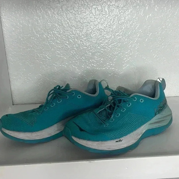 Hoka one one pro fly Mach turquoise sneakers size 8.5 - Picture 2 of 6